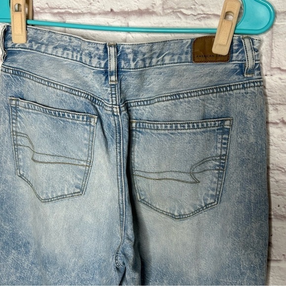 American Eagle Mineral Wash Destroyed Knee Straight Leg Mid Rise Jeans - Picture 6 of 16